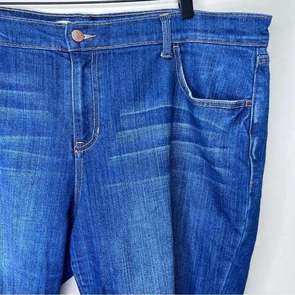 Old Navy Cut offs Denim Jean Shorts Raw Hem Size 16 - Picture 3 of 8